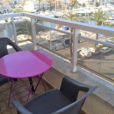 Estudio Vistas Marina Y Mar Ref 295 艾姆布里亚布拉瓦 外观 照片