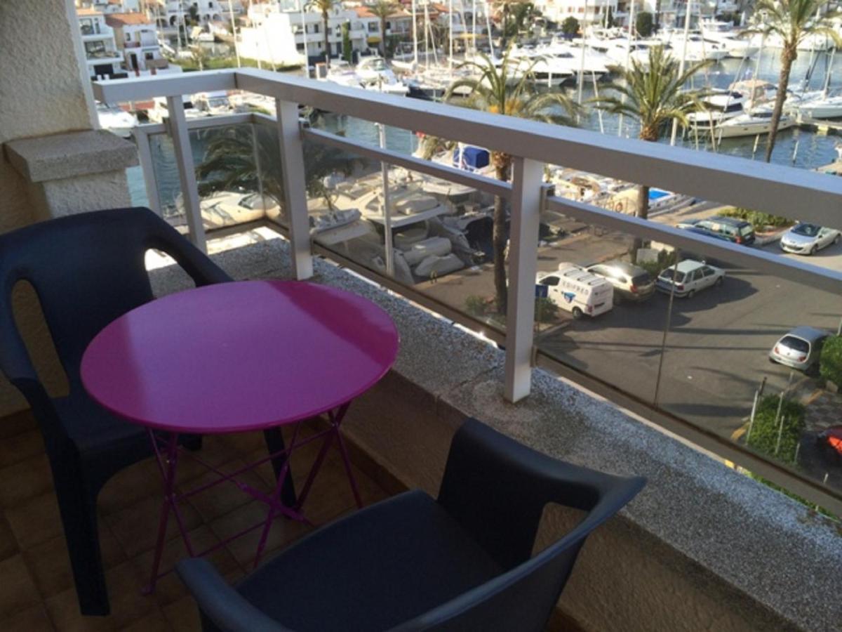 Estudio Vistas Marina Y Mar Ref 295 艾姆布里亚布拉瓦 外观 照片