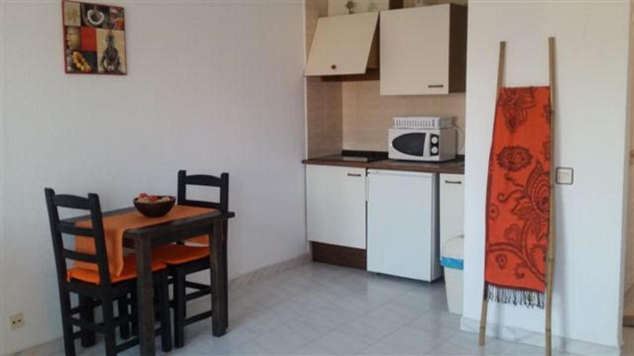 Estudio Vistas Marina Y Mar Ref 295 艾姆布里亚布拉瓦 外观 照片